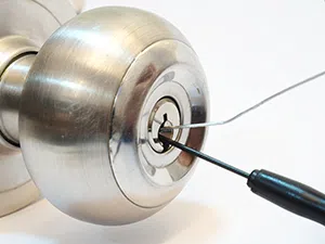 Meriden CT Locksmith Store Meriden, CT 203-900-4780 - key-making